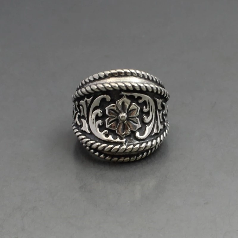 Decorative Sterling Silver Ring